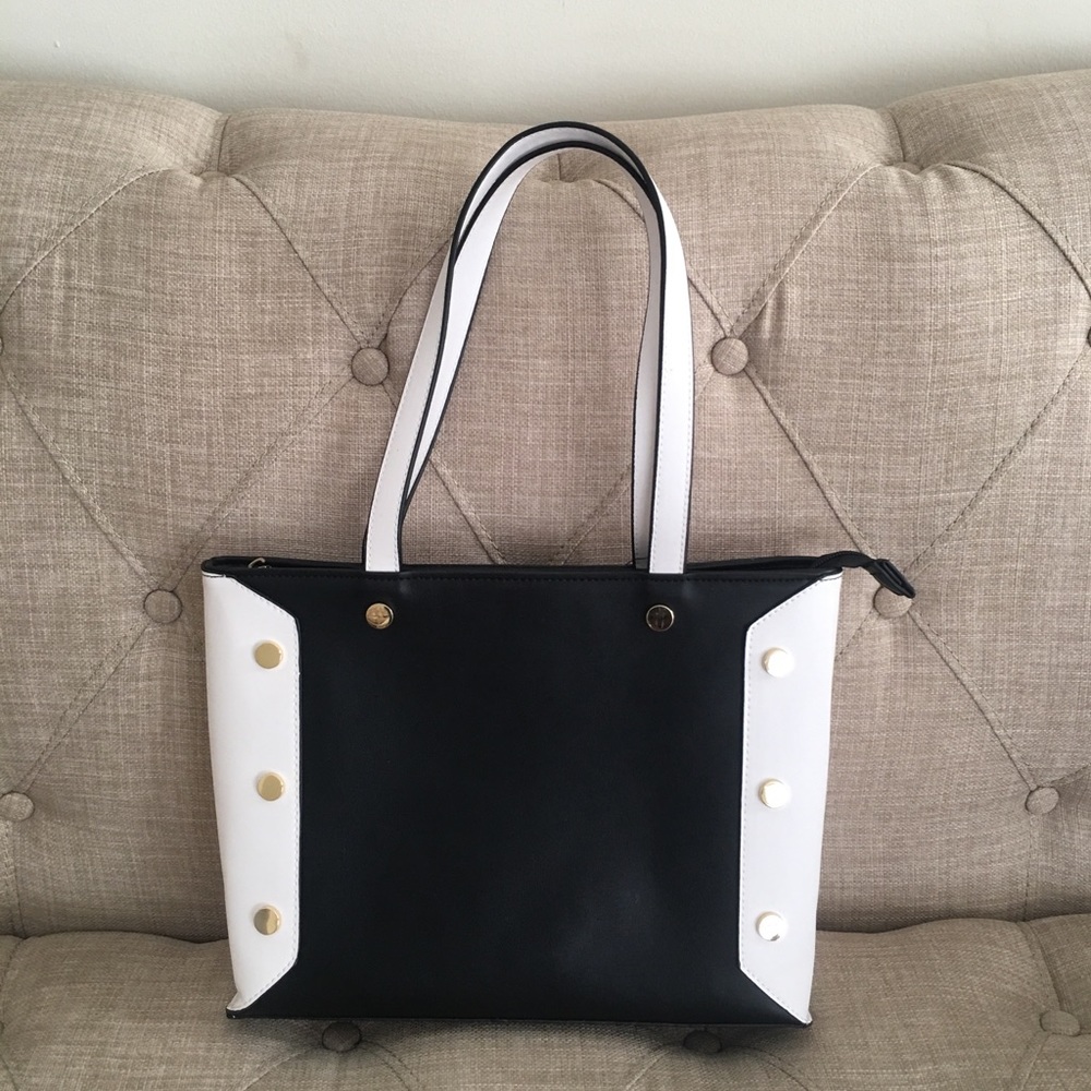 Sondra Roberts squared white black tote bag